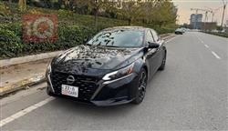 نيسان ألتيما